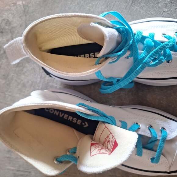 Converse - Picture 3 of 6